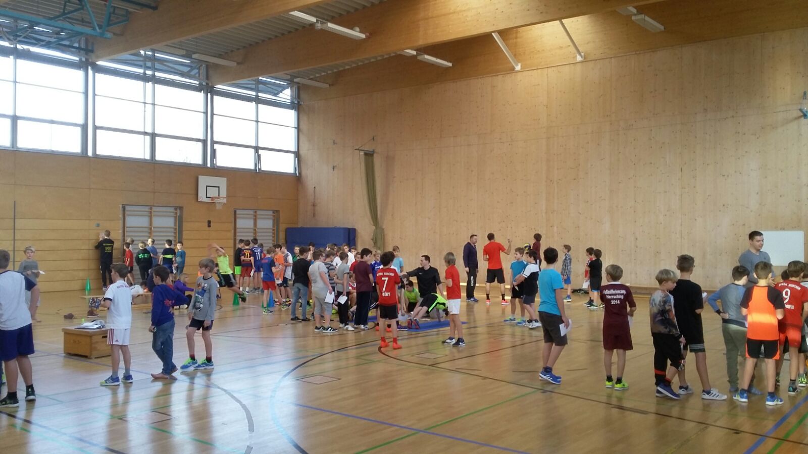 Volleyballsichtung in der Realschule Herrsching