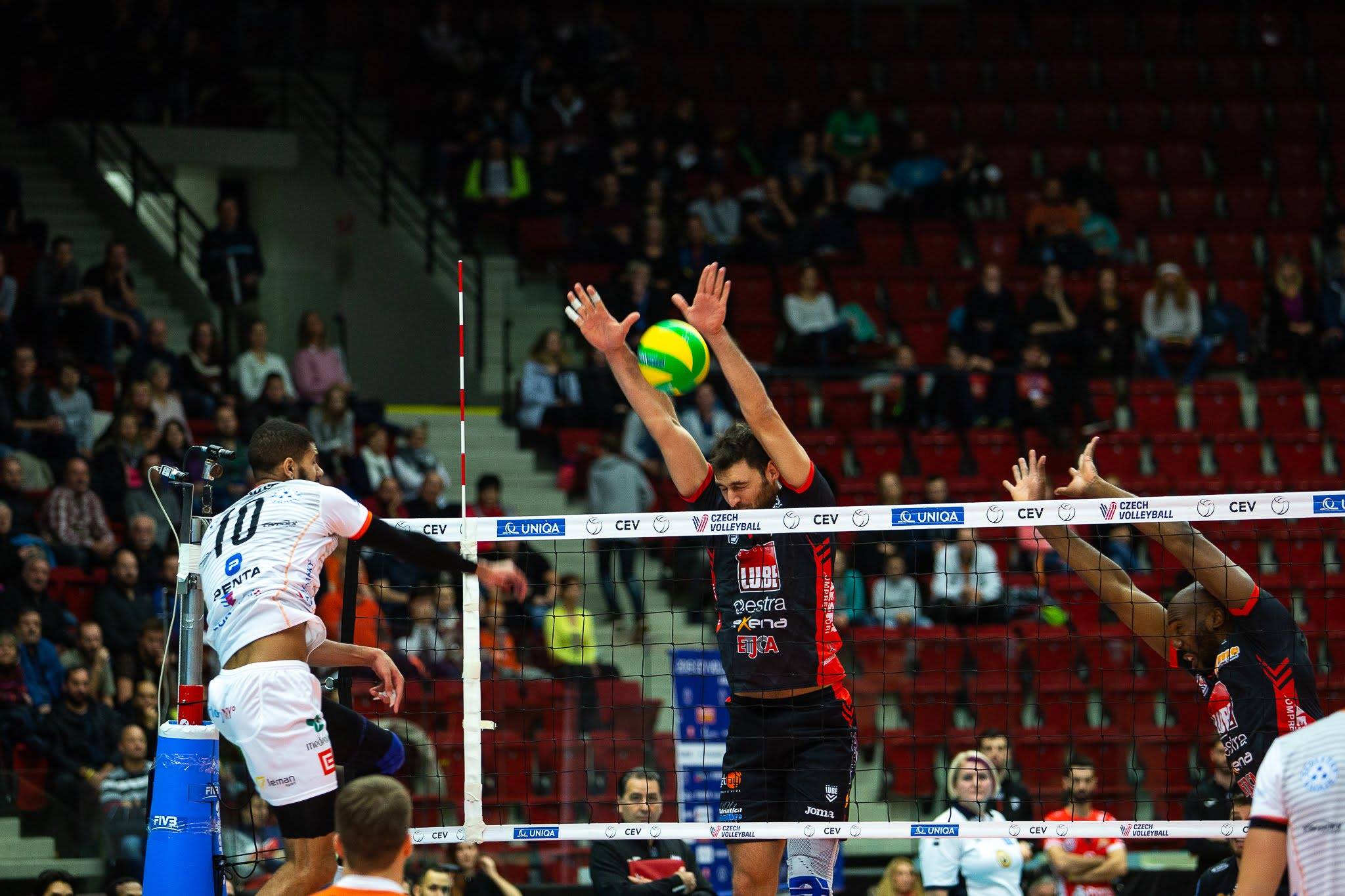 Penrose in der Champions League